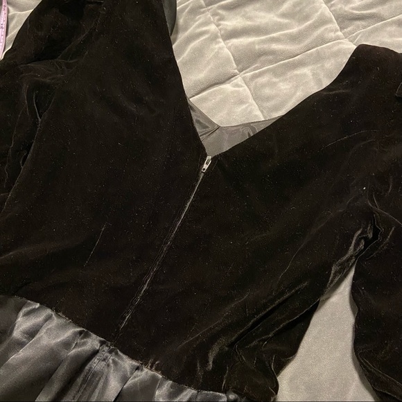 VINTAGE 80s Party dress - Picture 2 of 3